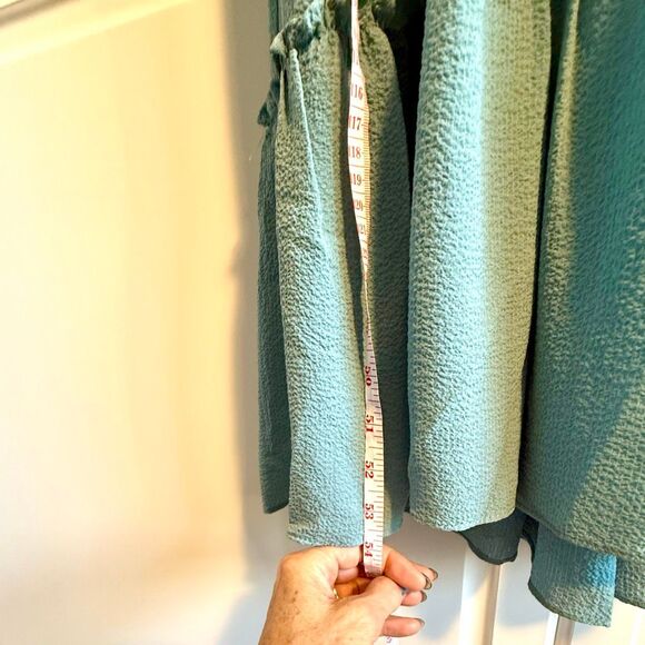 NWT Max Studio pebble crepe flutter sleeve maxi dress in blue  Size S - Picture 8 of 9